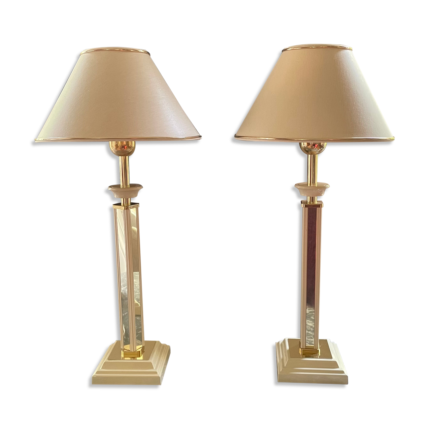 Bedside lamps