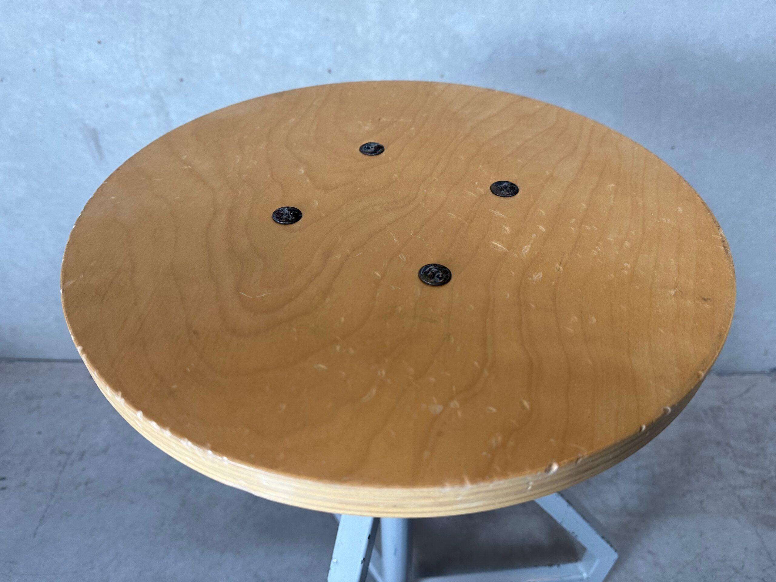 Tabouret industriel vintage