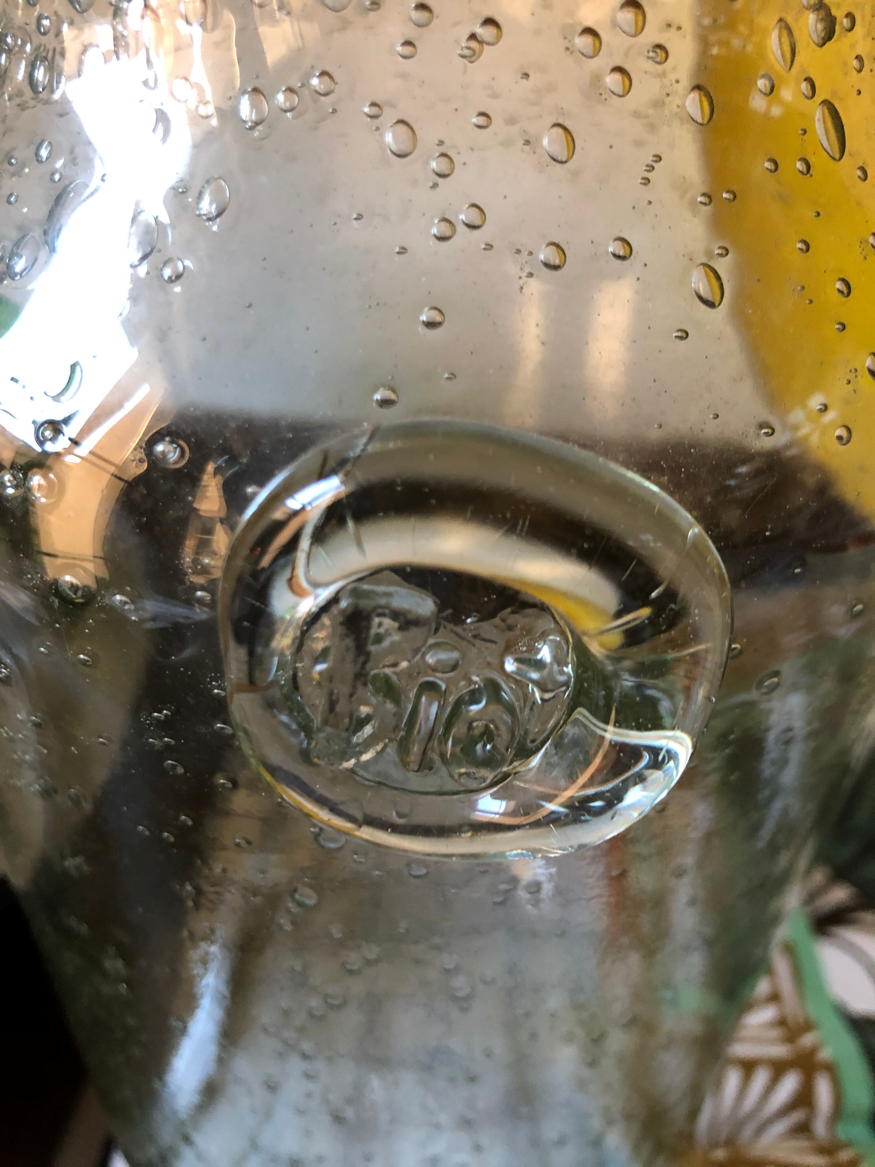 Biot jar in bubbled glass with cork stopper