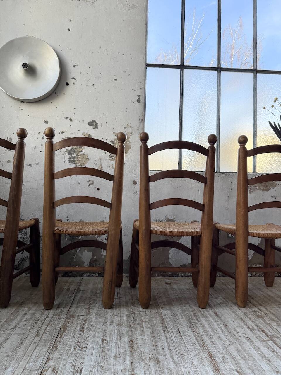 Set of 4 oak and straw chairs Dudouyt 1940