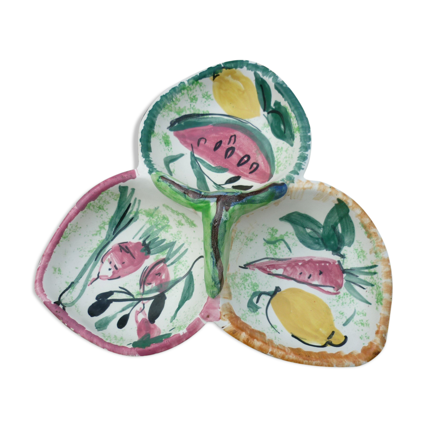 Aperitif dish made from 3 vallauris cups