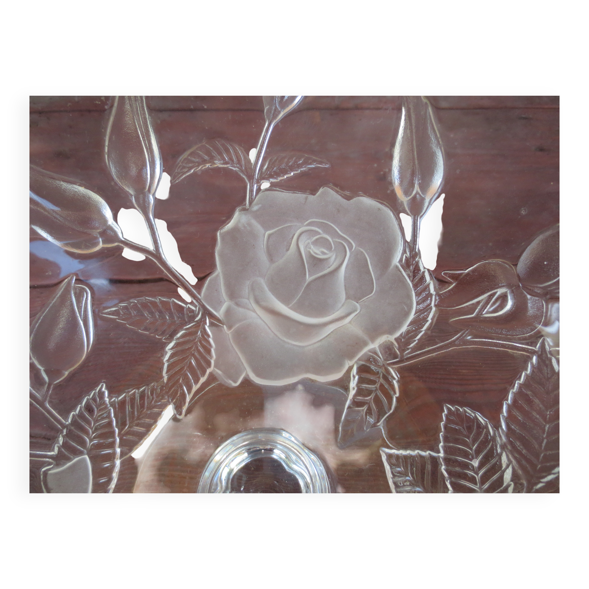 opalescent glass/crystal bowl on a stand
