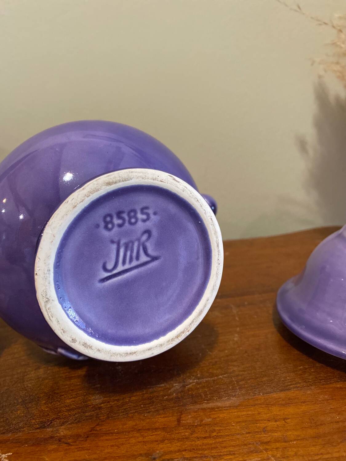 Pot, purple candy box