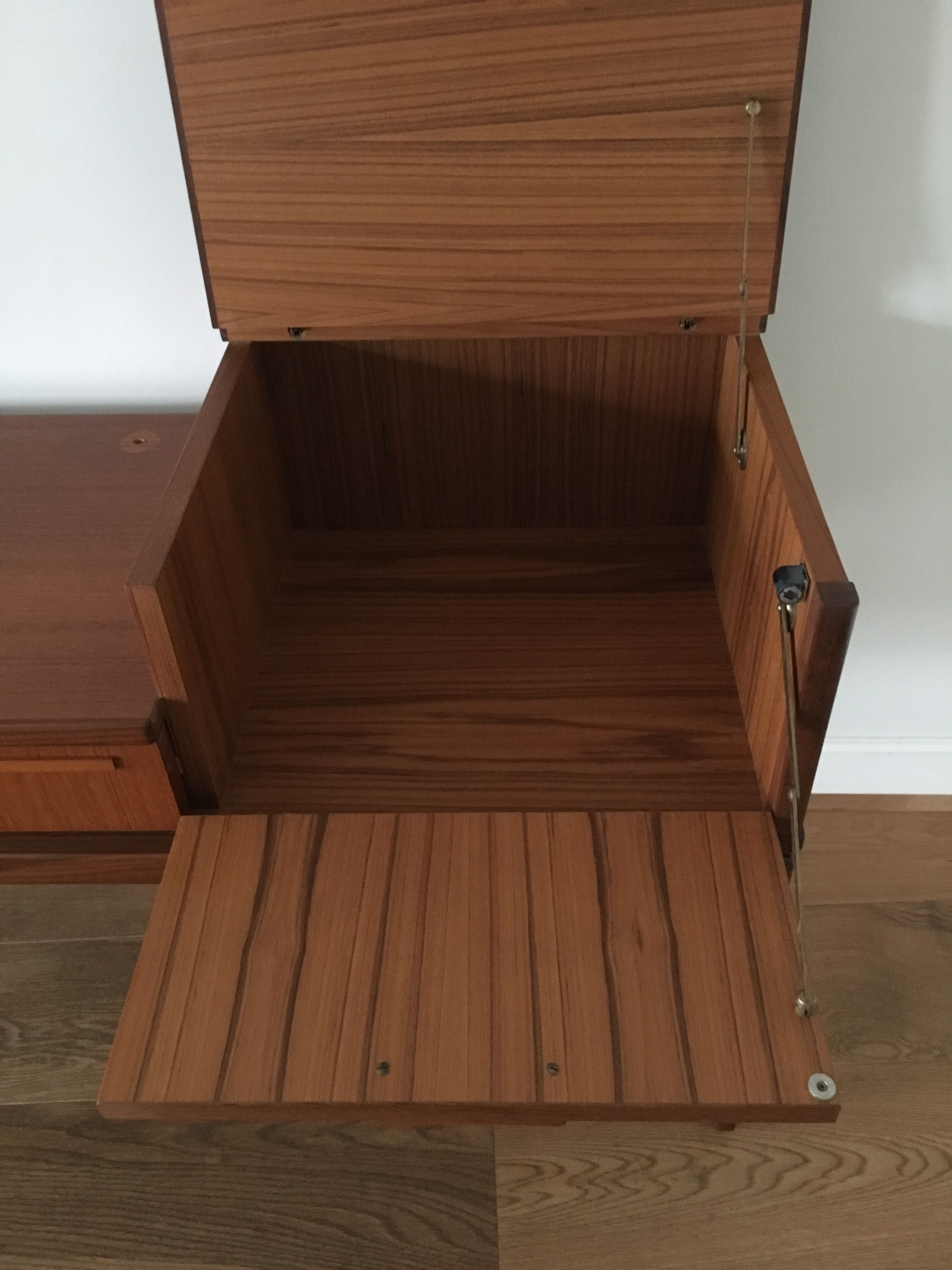 Coiffeuse scandinave