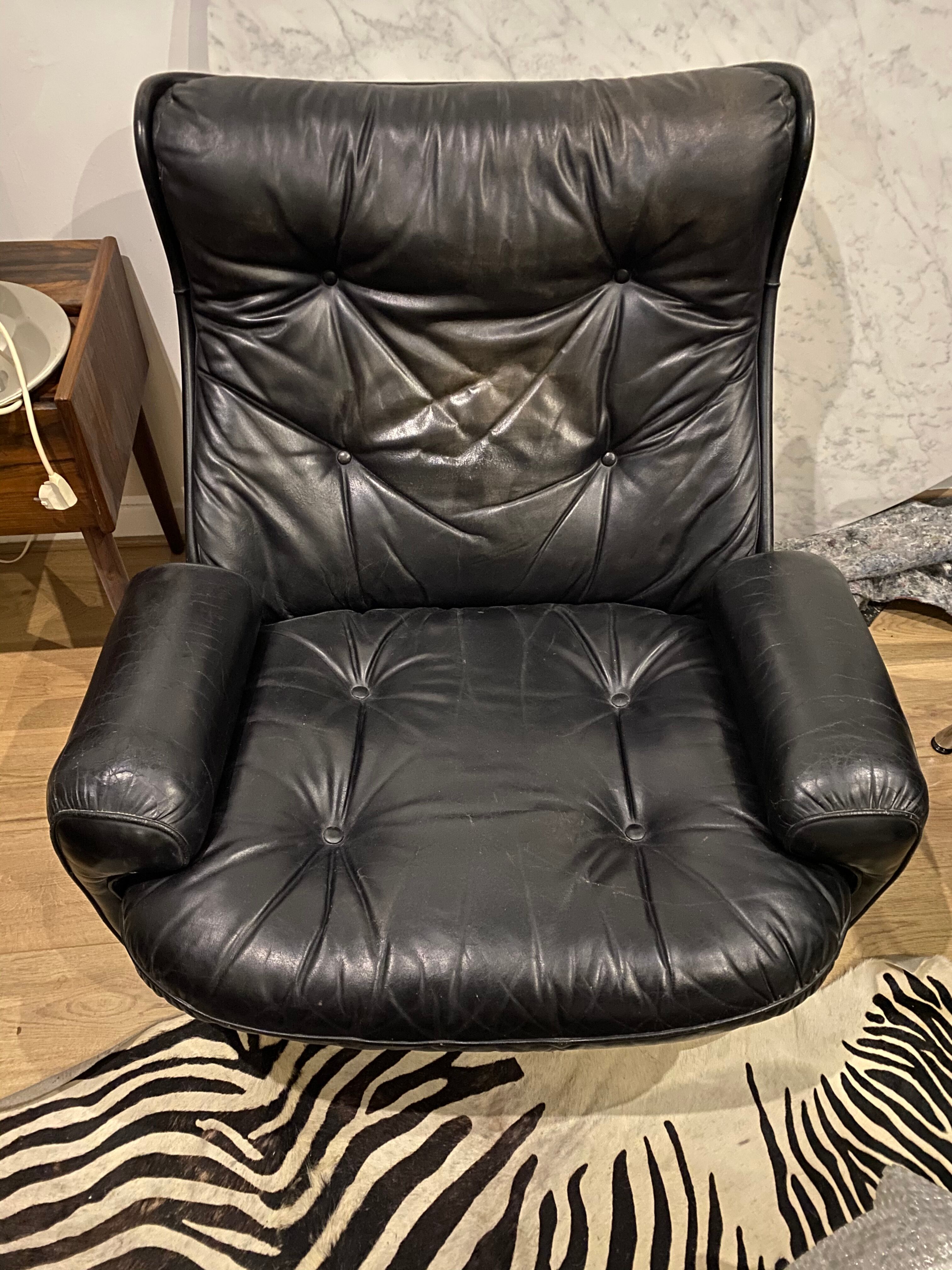 Michel Cadestin chair Airborne edition