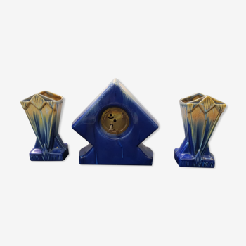 Horloge pendule de cheminée art deco avec 2 vases céramique bleu blanc vintage