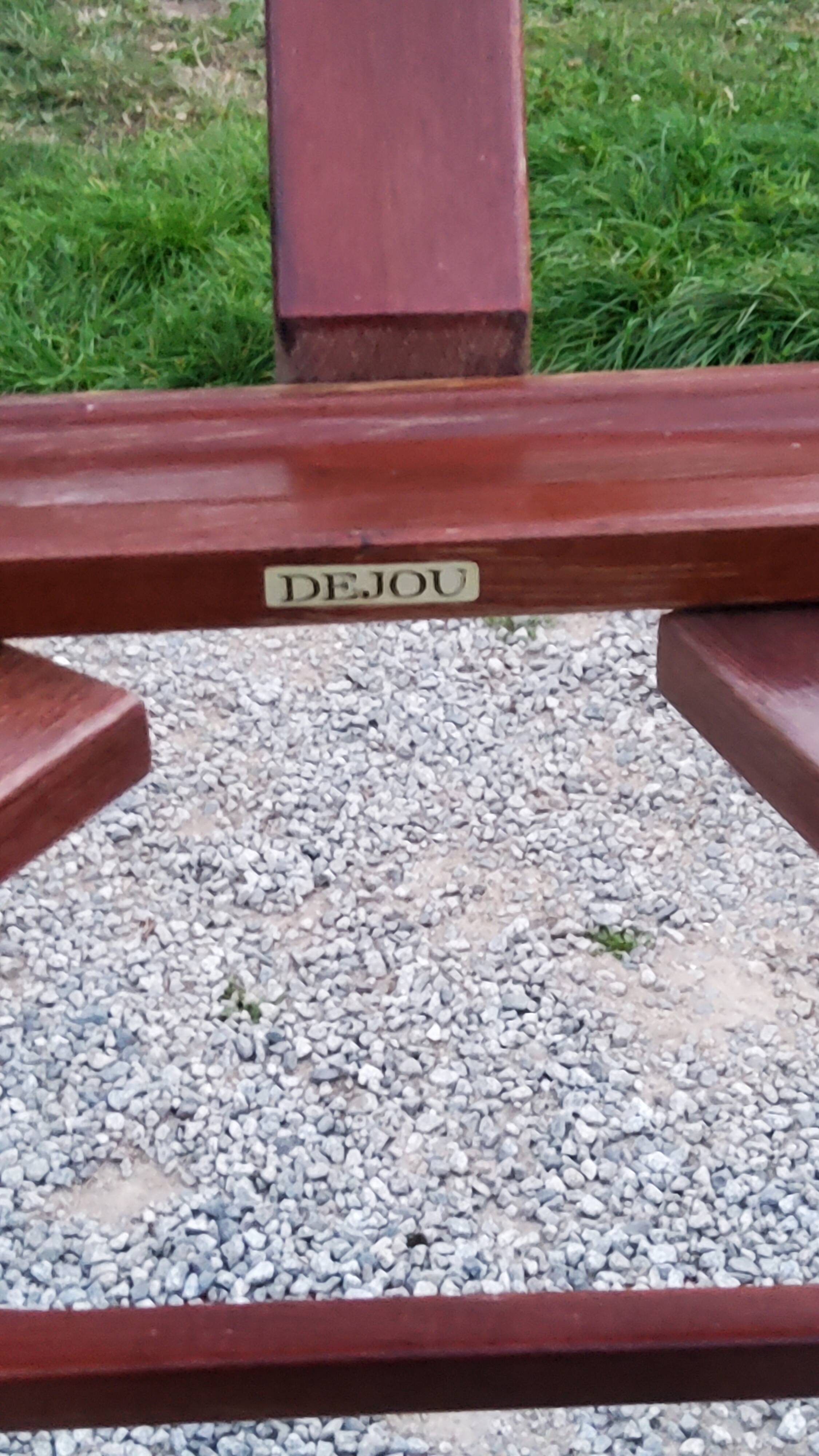 Mahogany stained wood valet Dejou editor