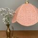 Suspension abat-jour vintage en matière naturelle rose