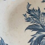 Plat de service ovale en terre de fer, Longwy, XIXe