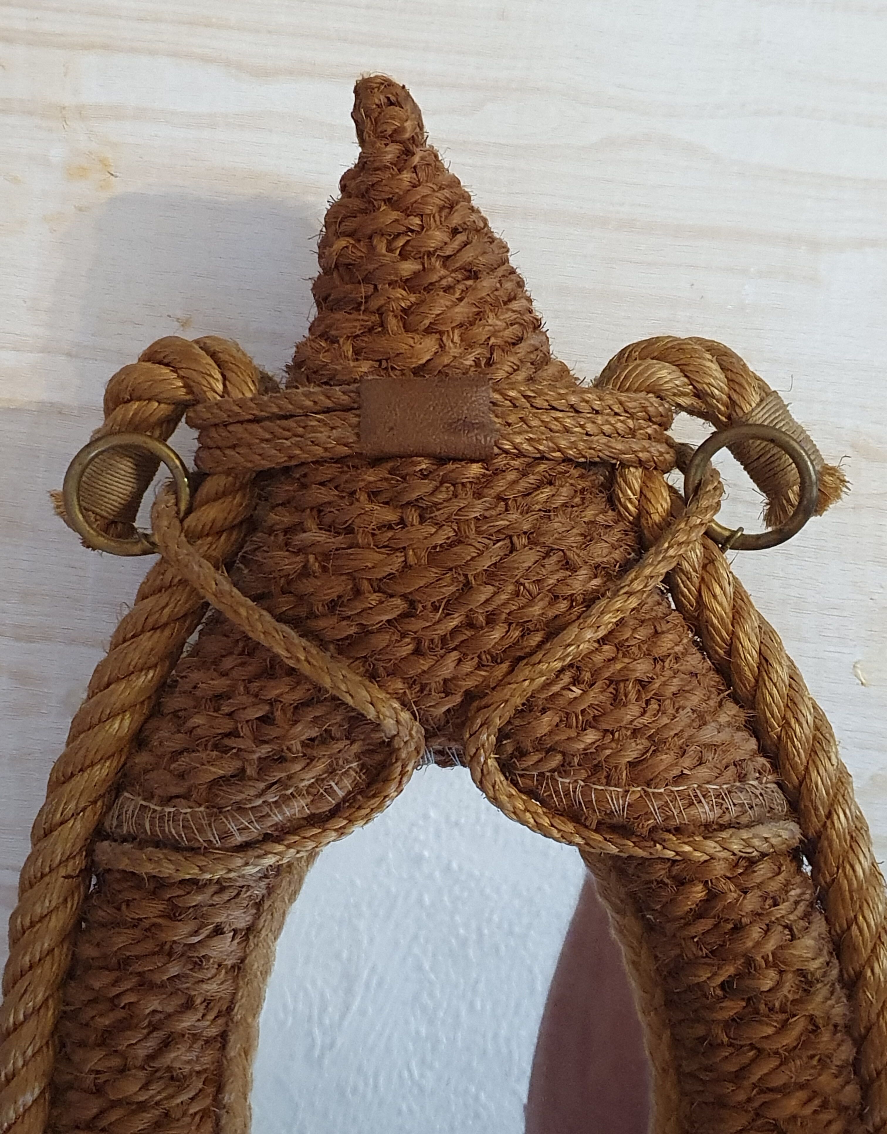 Mirror horse necklace ropes