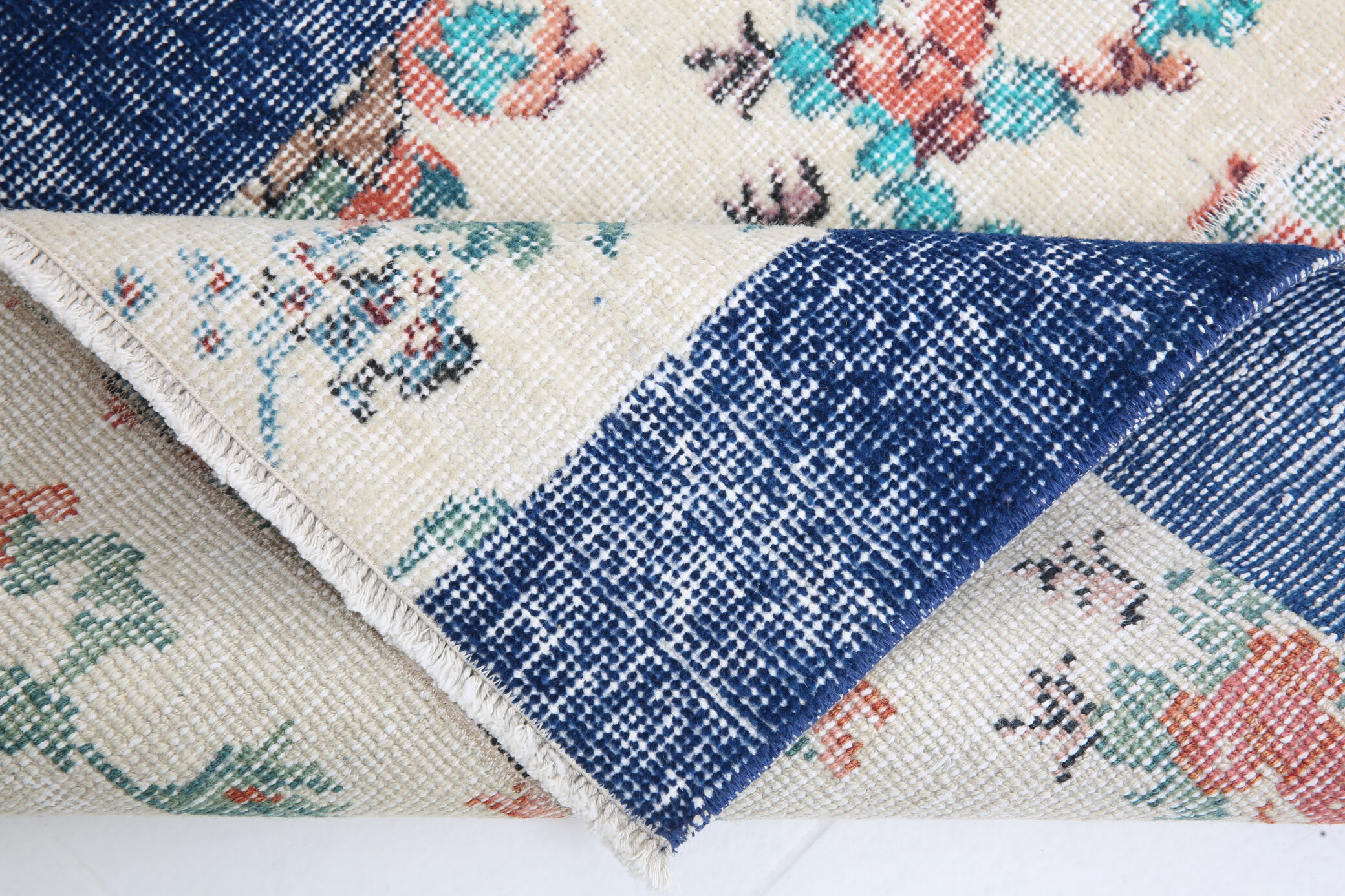 Blue floral vintage runner rug 275x74cm