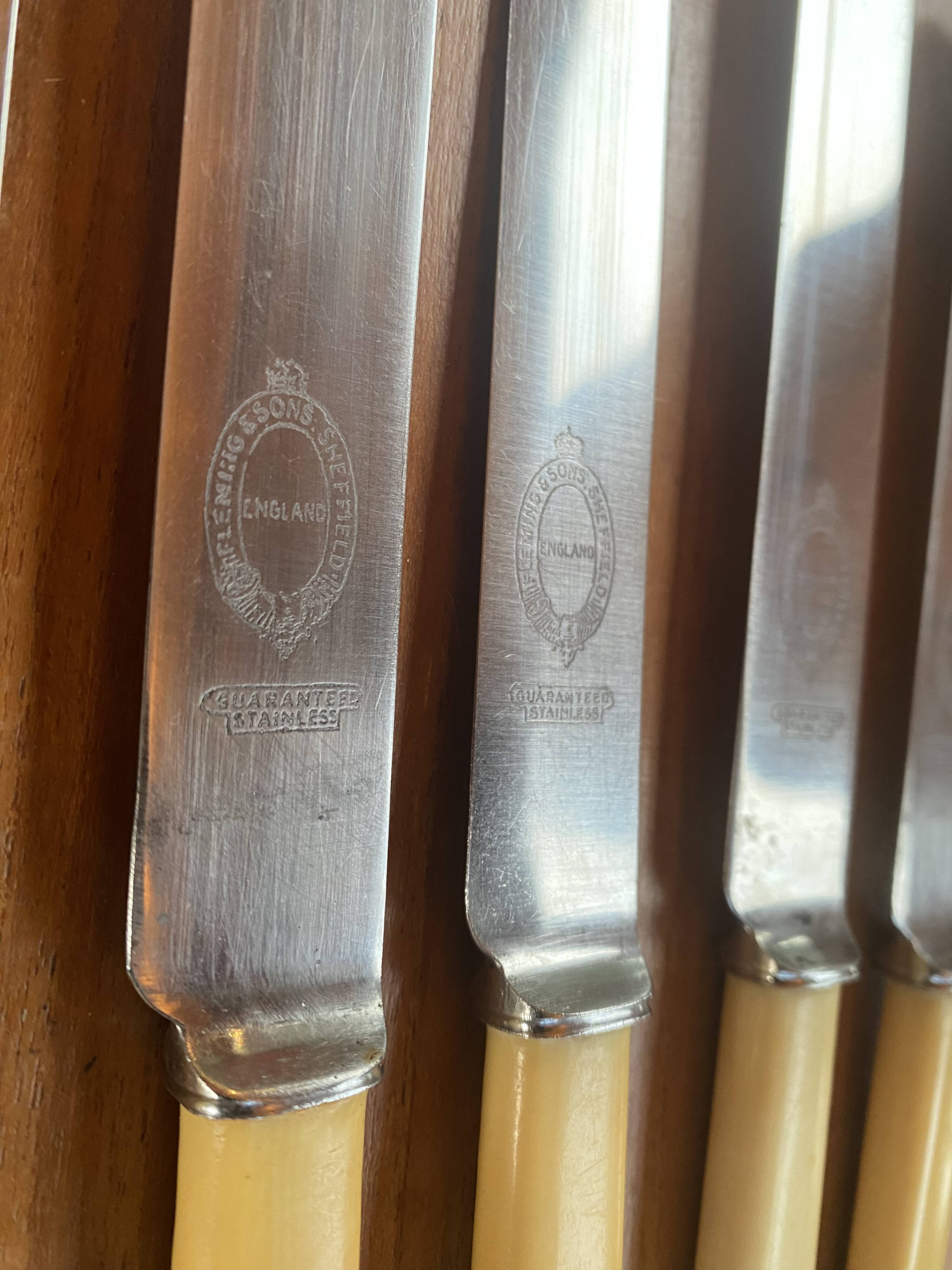 6 English stainless steel knives Fleming and sons Circa 1950