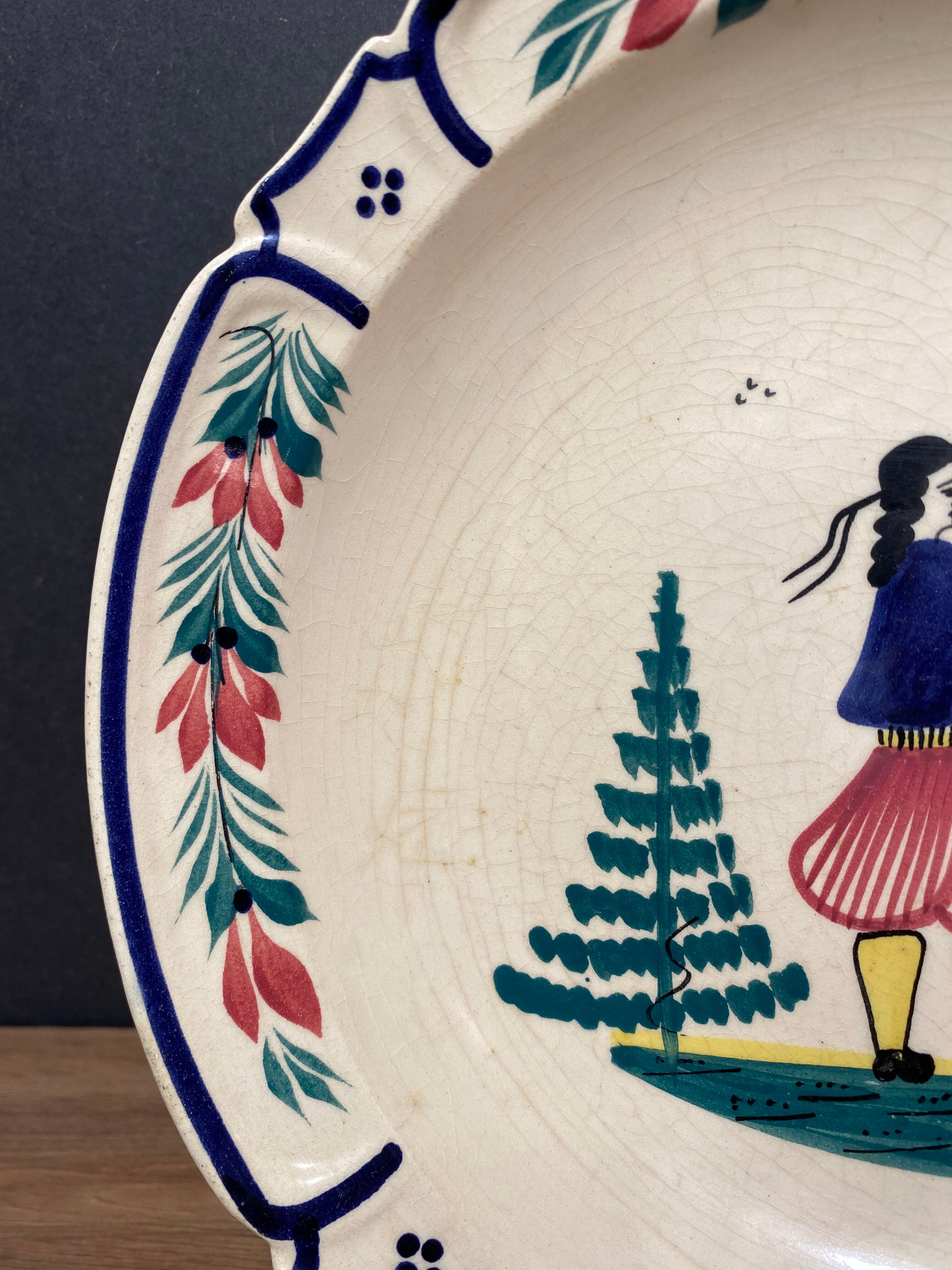 Hollow earthenware dish from Quimper HB