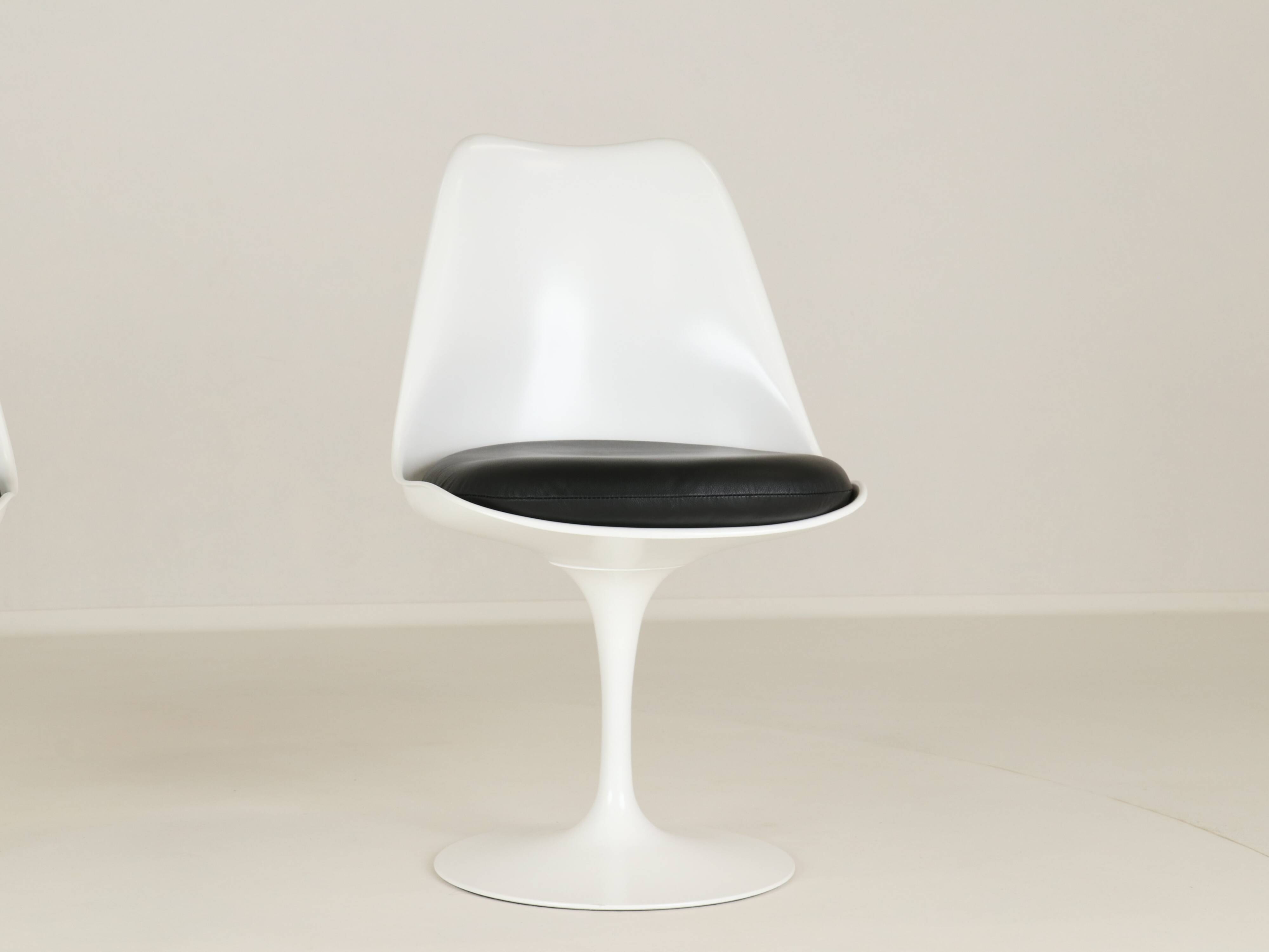 Tulip chair by Eero Saarinen for Knoll International U.S. 1960