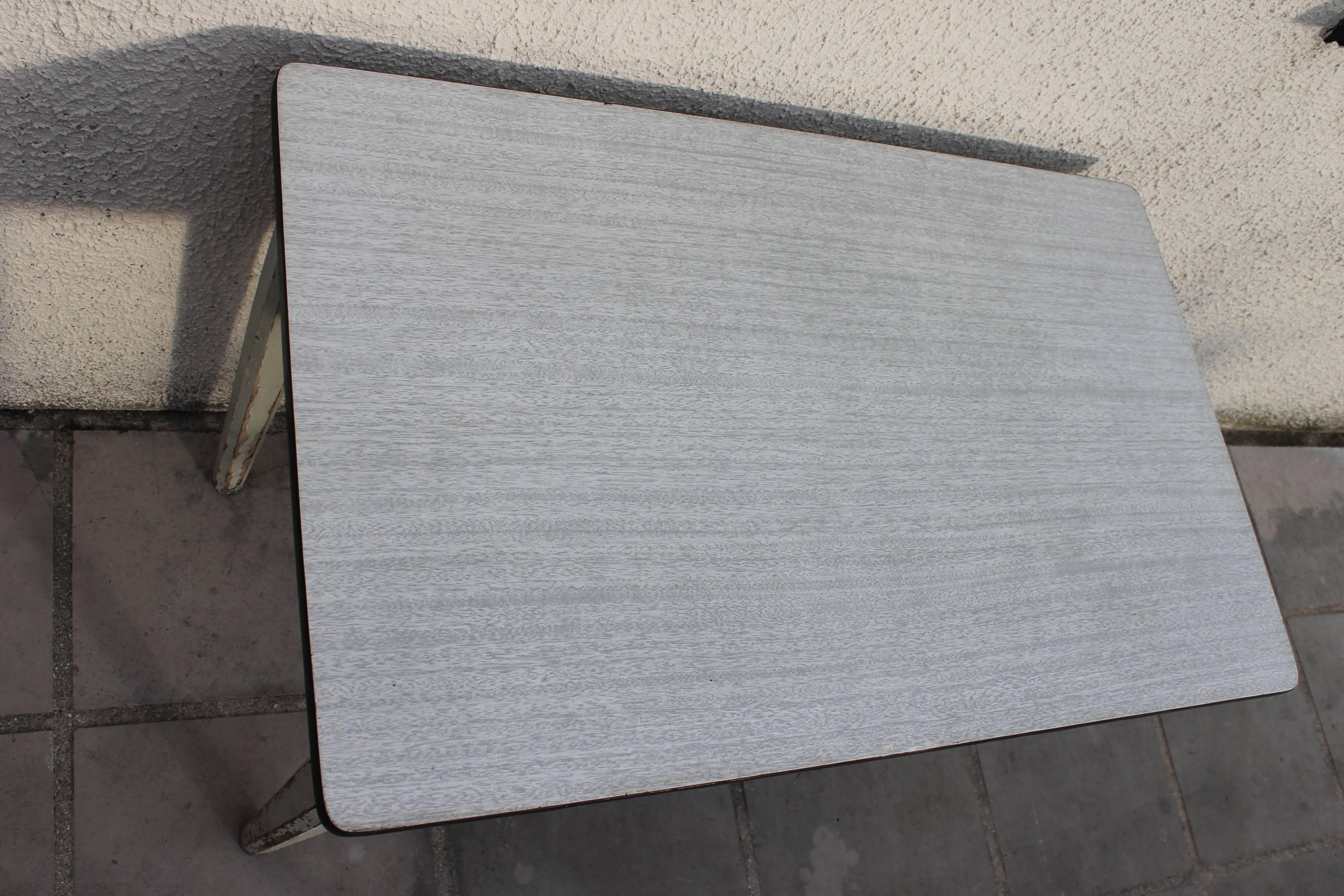 Formica farmhouse table 1960