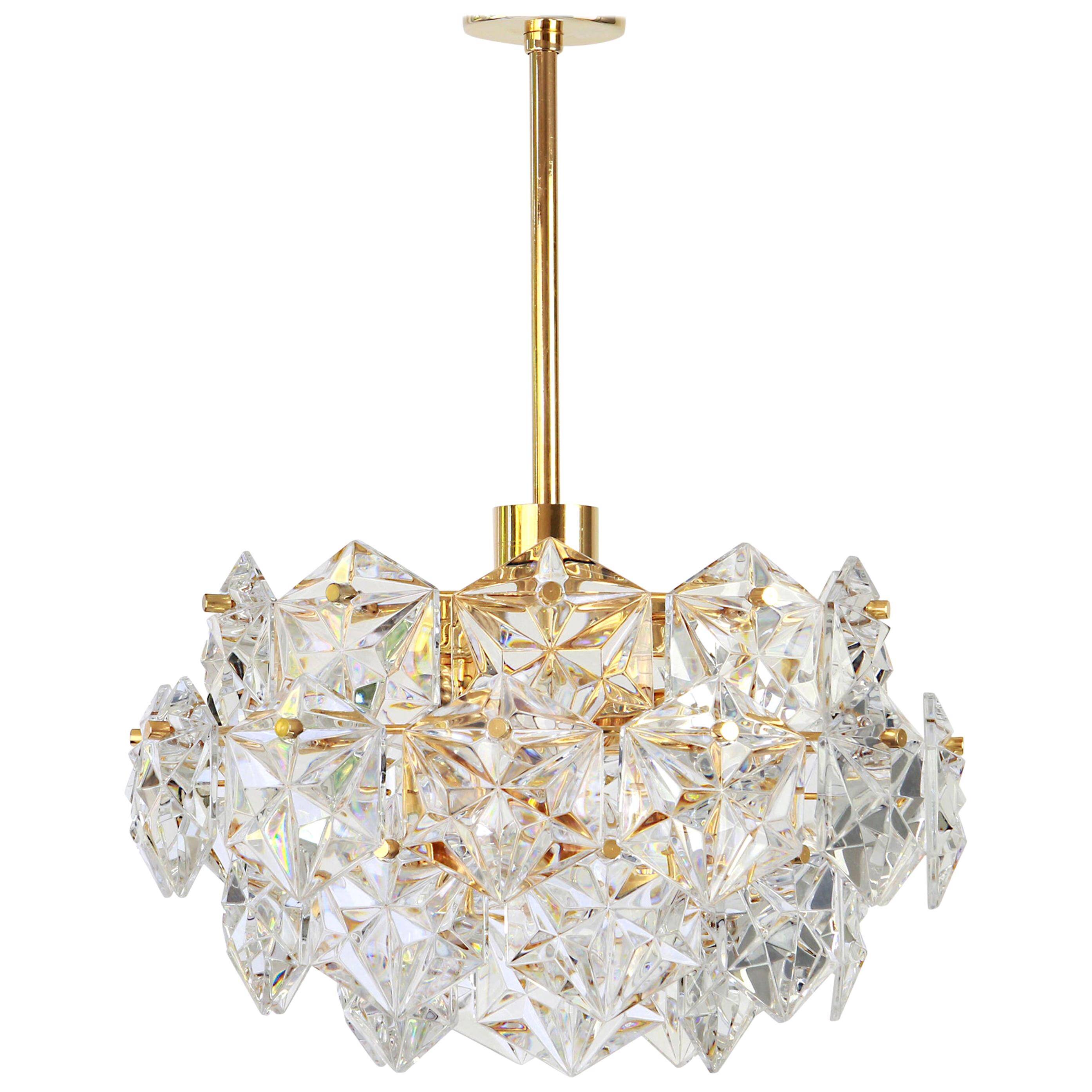 Superb chandelier, brass and crystal glass by Kinkeldey, Germany, 1970.