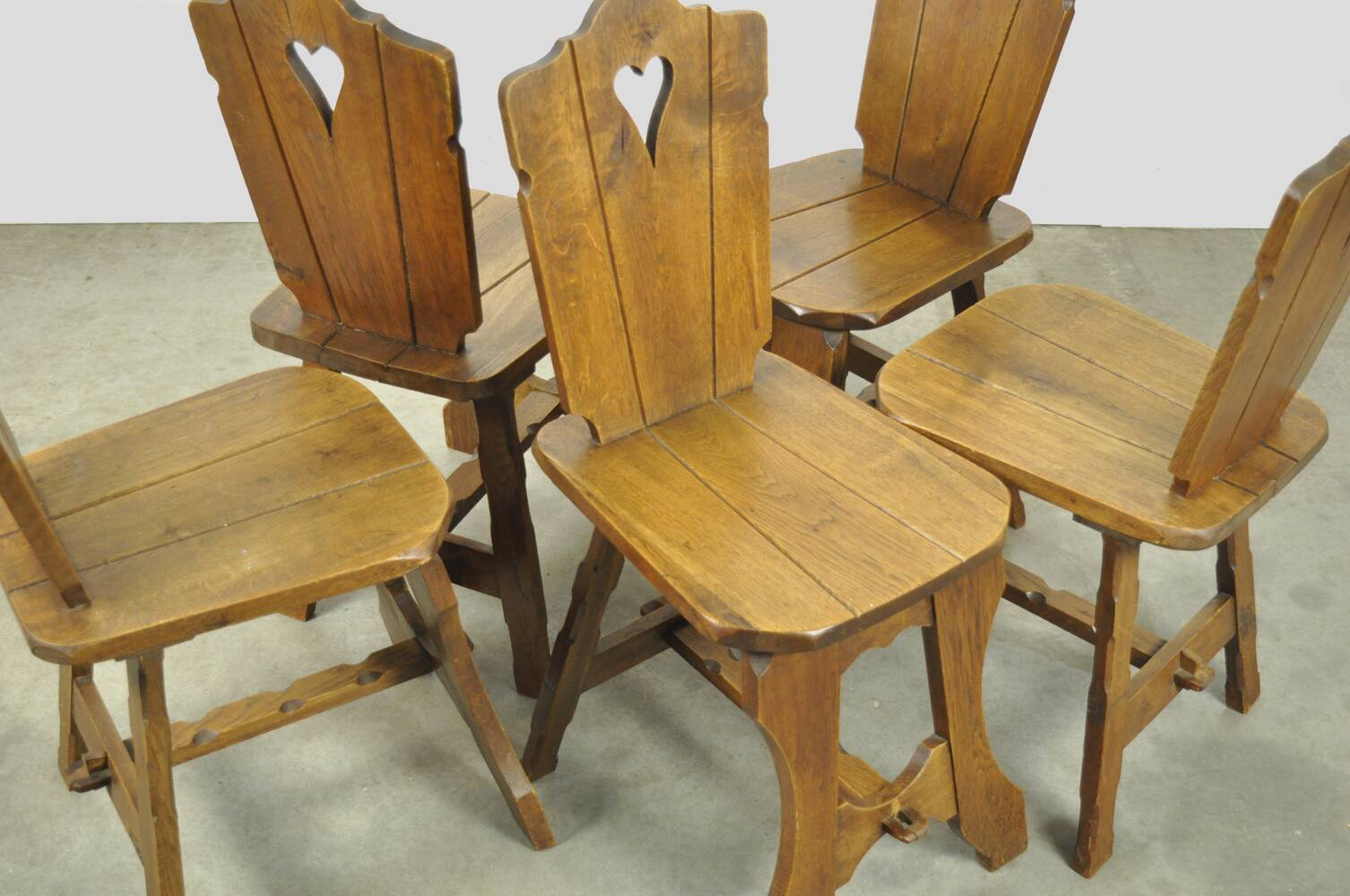 Vintage brutalist oak handmade farmhouse dining chairs, 1930s