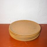 6 assiettes plates en grès clair et moucheté de style campagnard