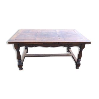 Farm table