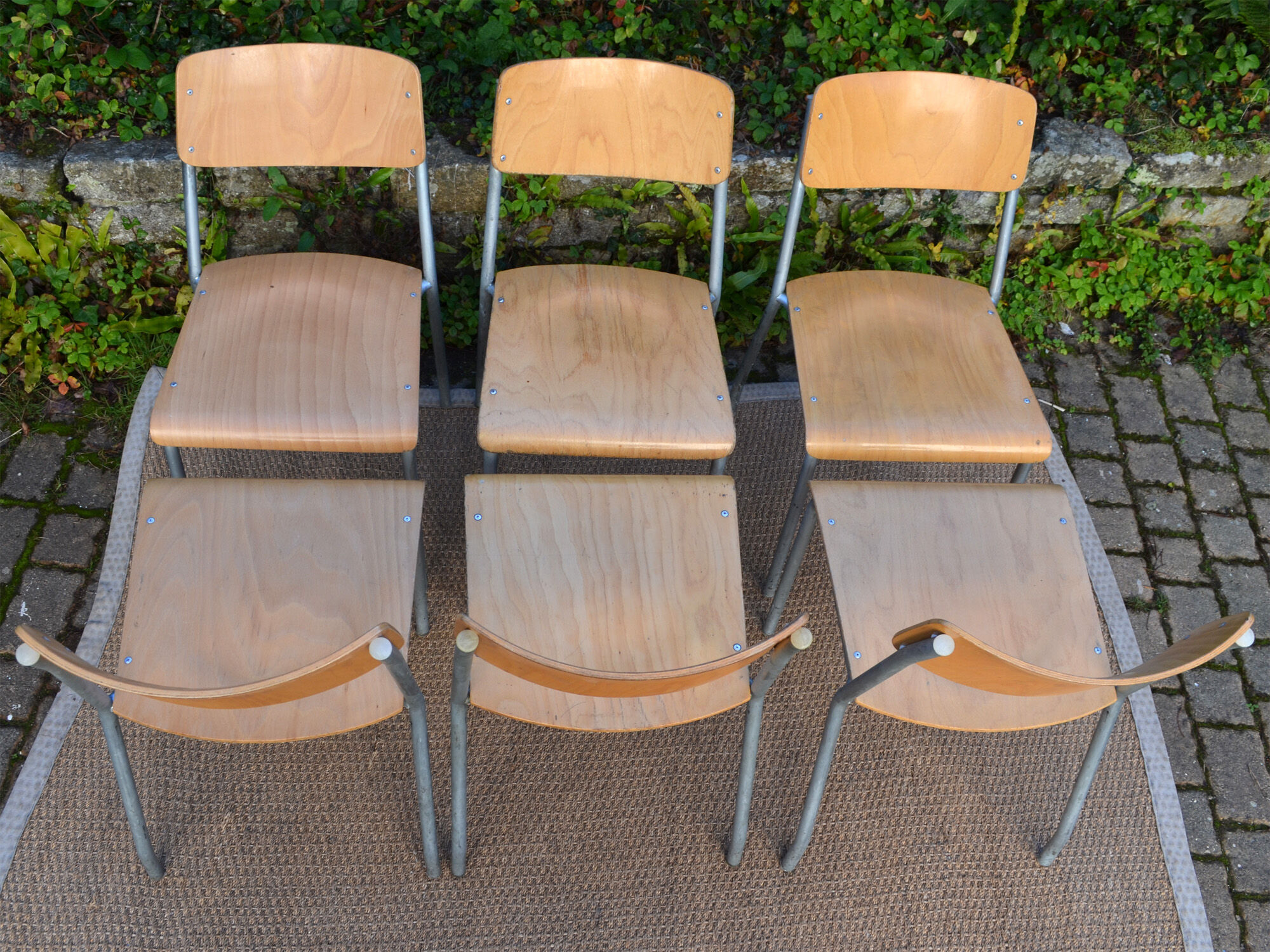 School chairs