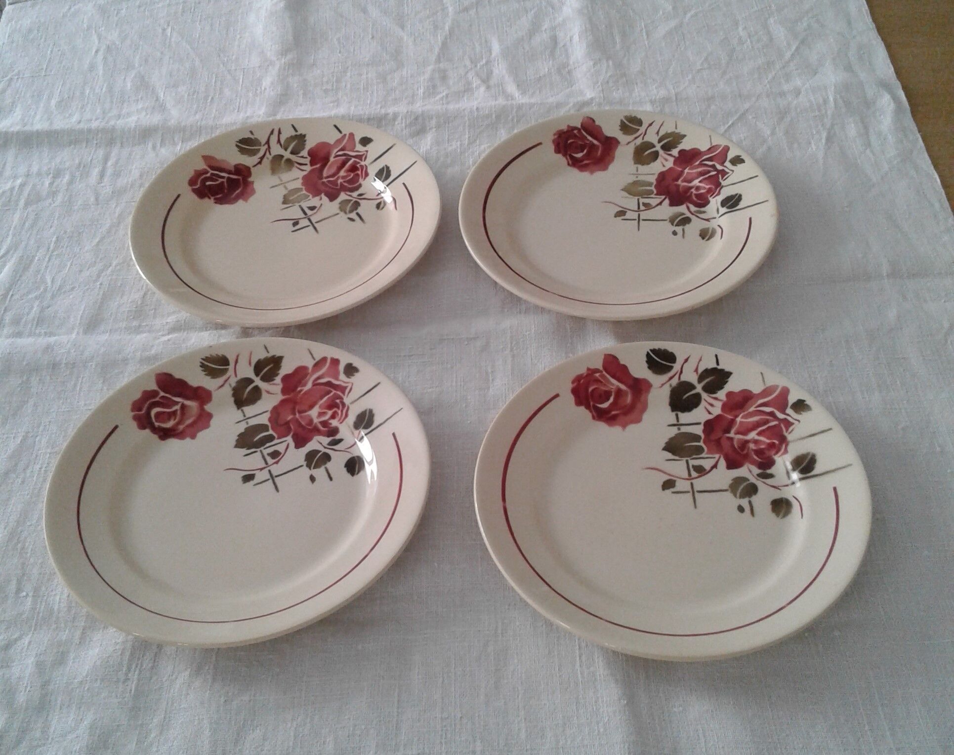 Lot of 4 plates to dessert rose Badonviller