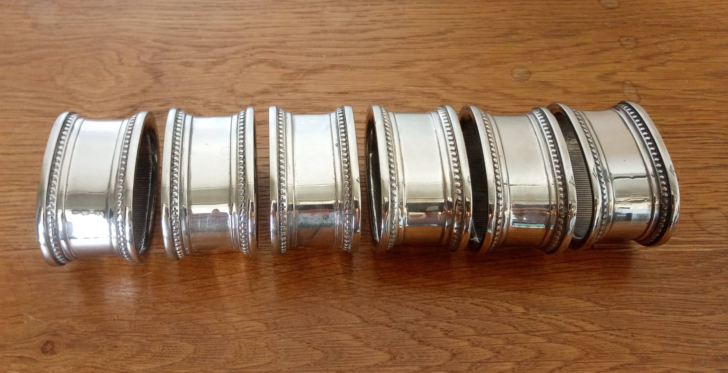Six napkin rings