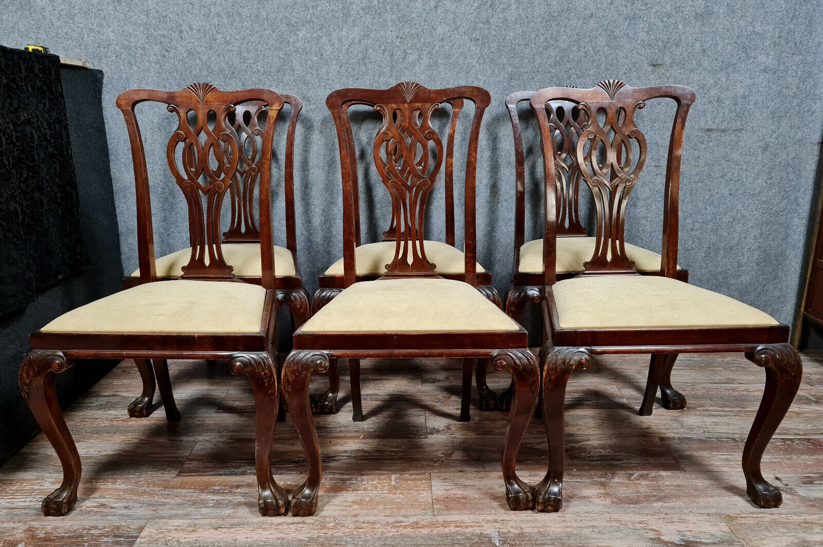 Series of 6 Chippendale mahogany chairs circa 1900