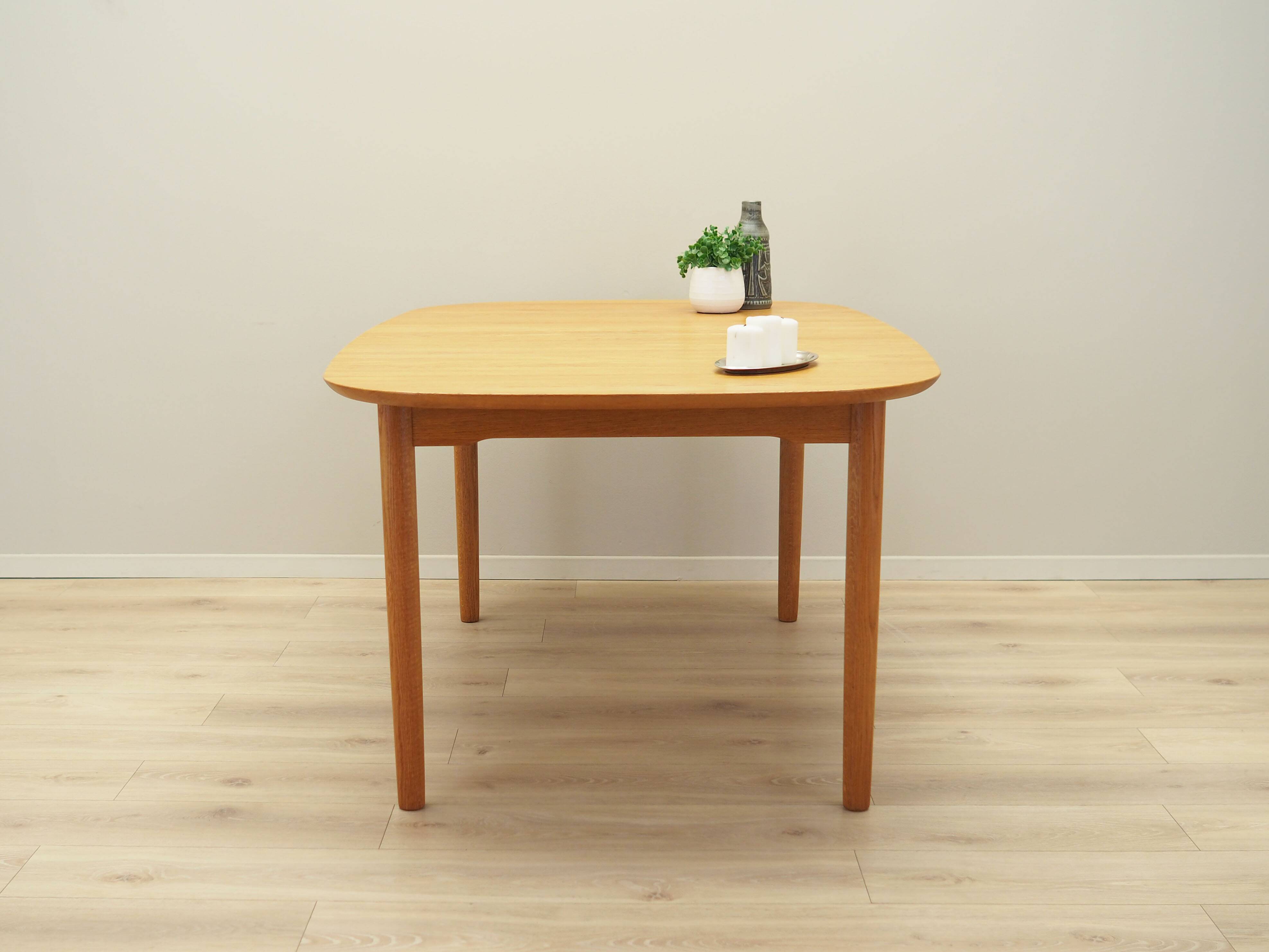 Ash table, Danish design, 1960s, designer: Gunnar Falsig, manufacturer: Hol