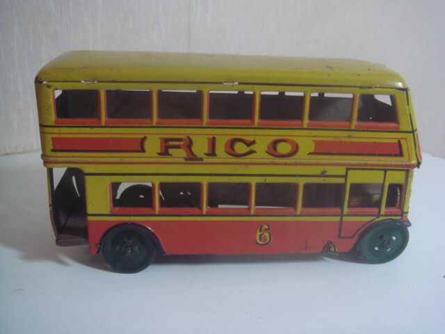 Bus Rico from 1920-29 spain reassembly by key