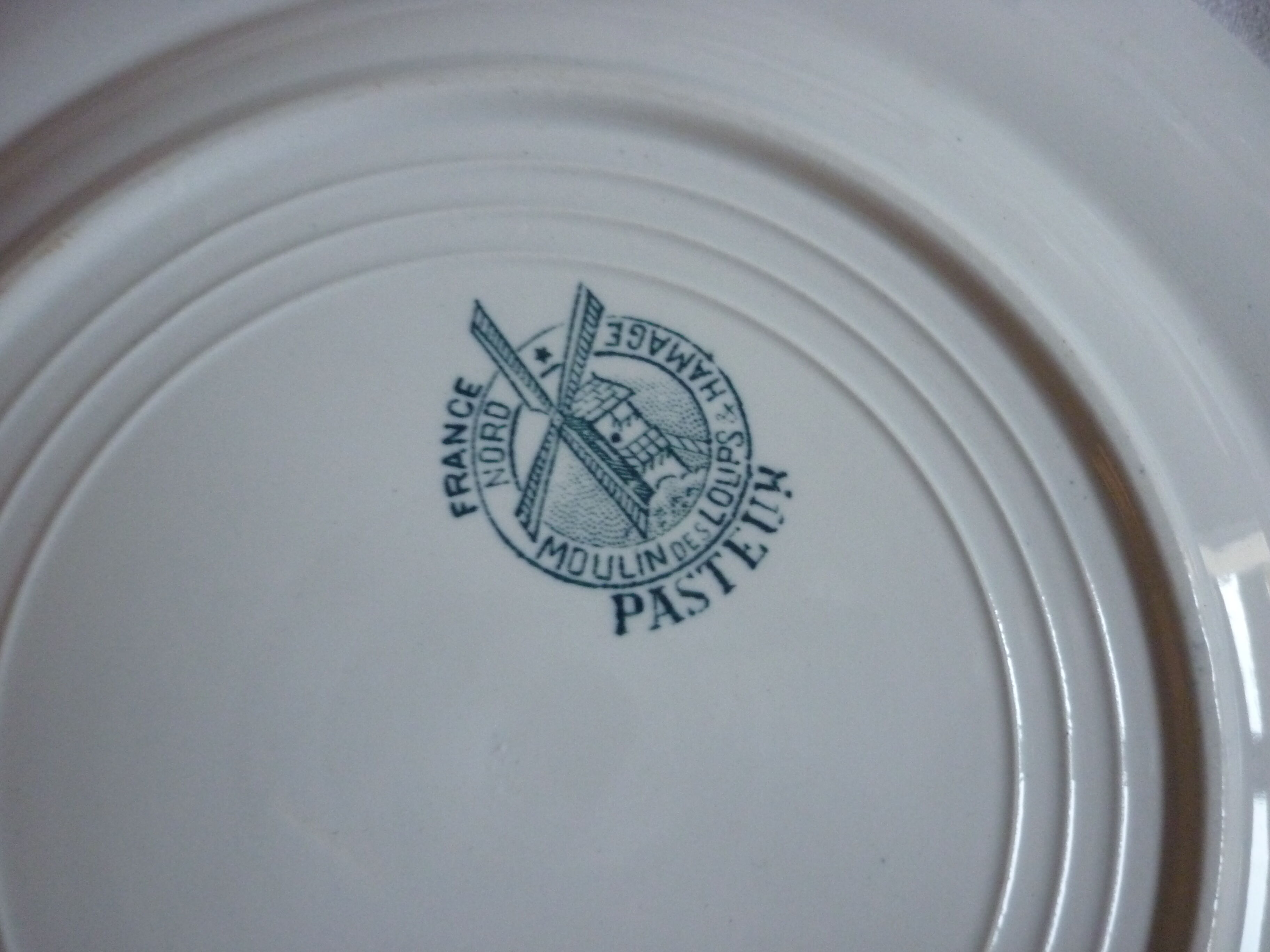 Set of 6 plates plate mill of wolves model Pastor