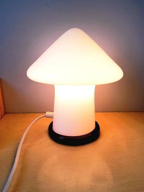 Mushroom lamp made of blown glass from Murano, 1970.