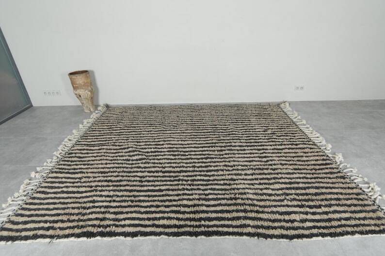 Handwoven Moroccan rug - wool - 305 x 205 cm