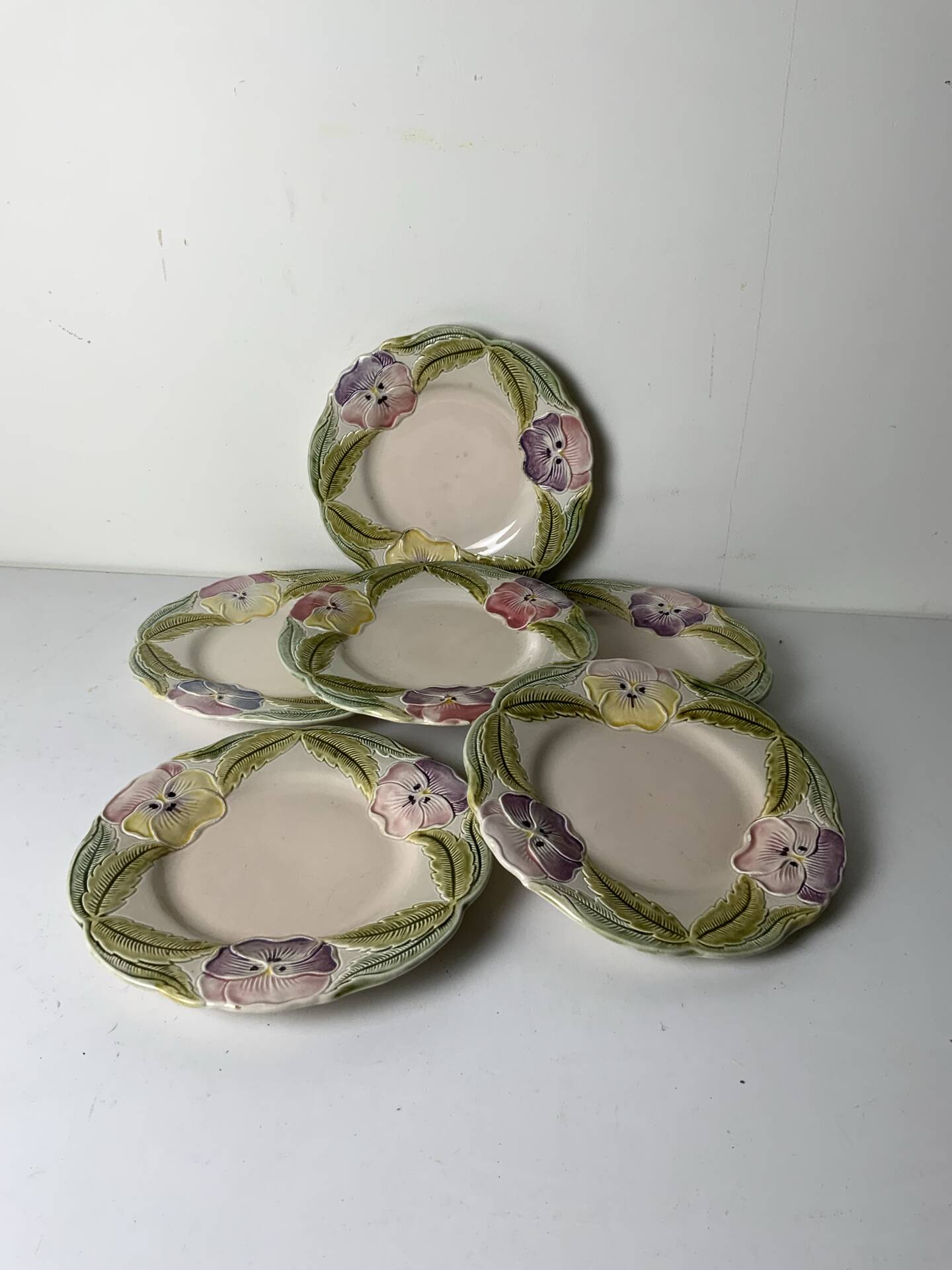 Slipware plates