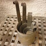 5 mesures à lait anciennes