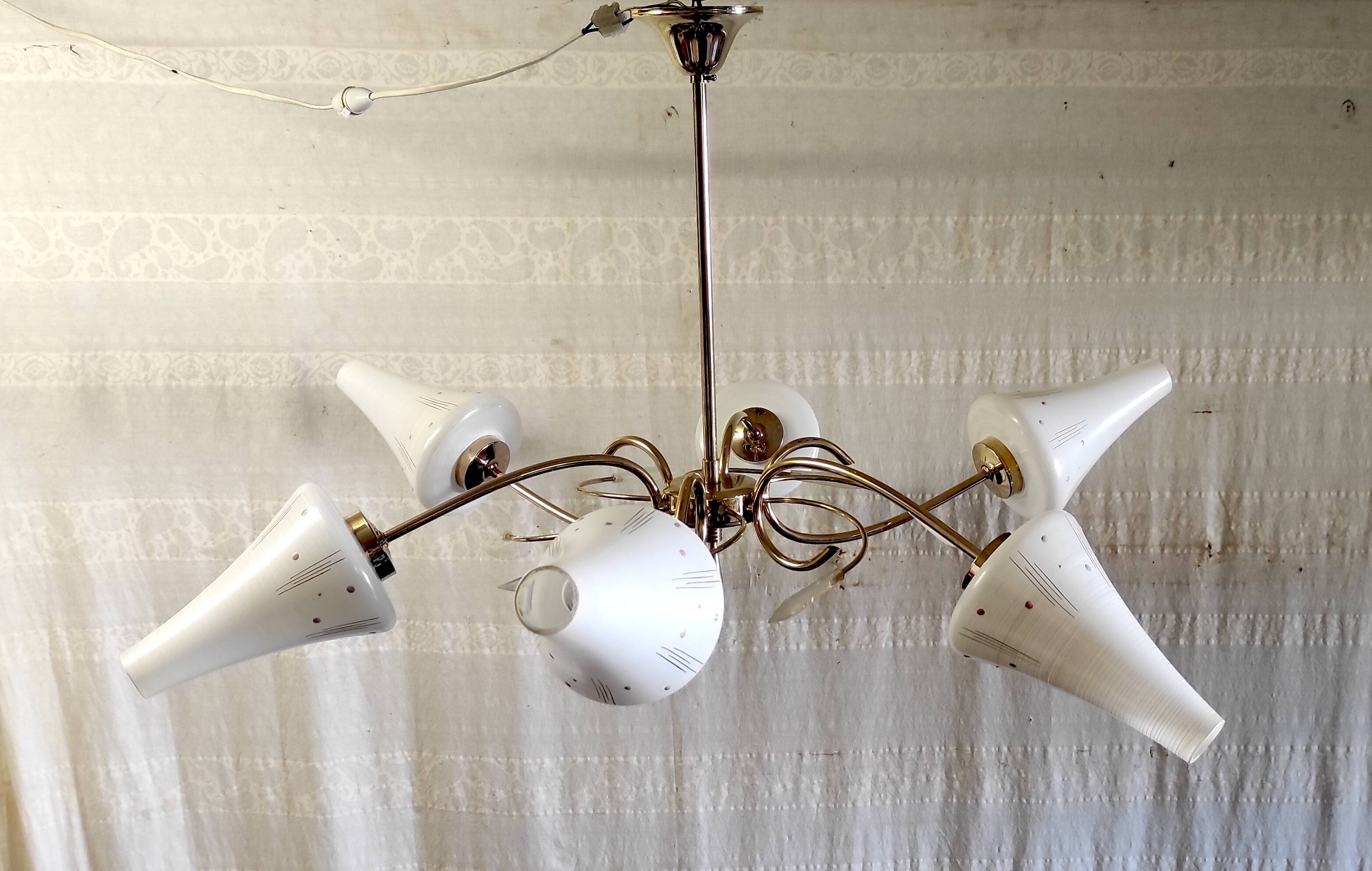 Lustre 6 feux moderniste en laiton doré - années 50/60
