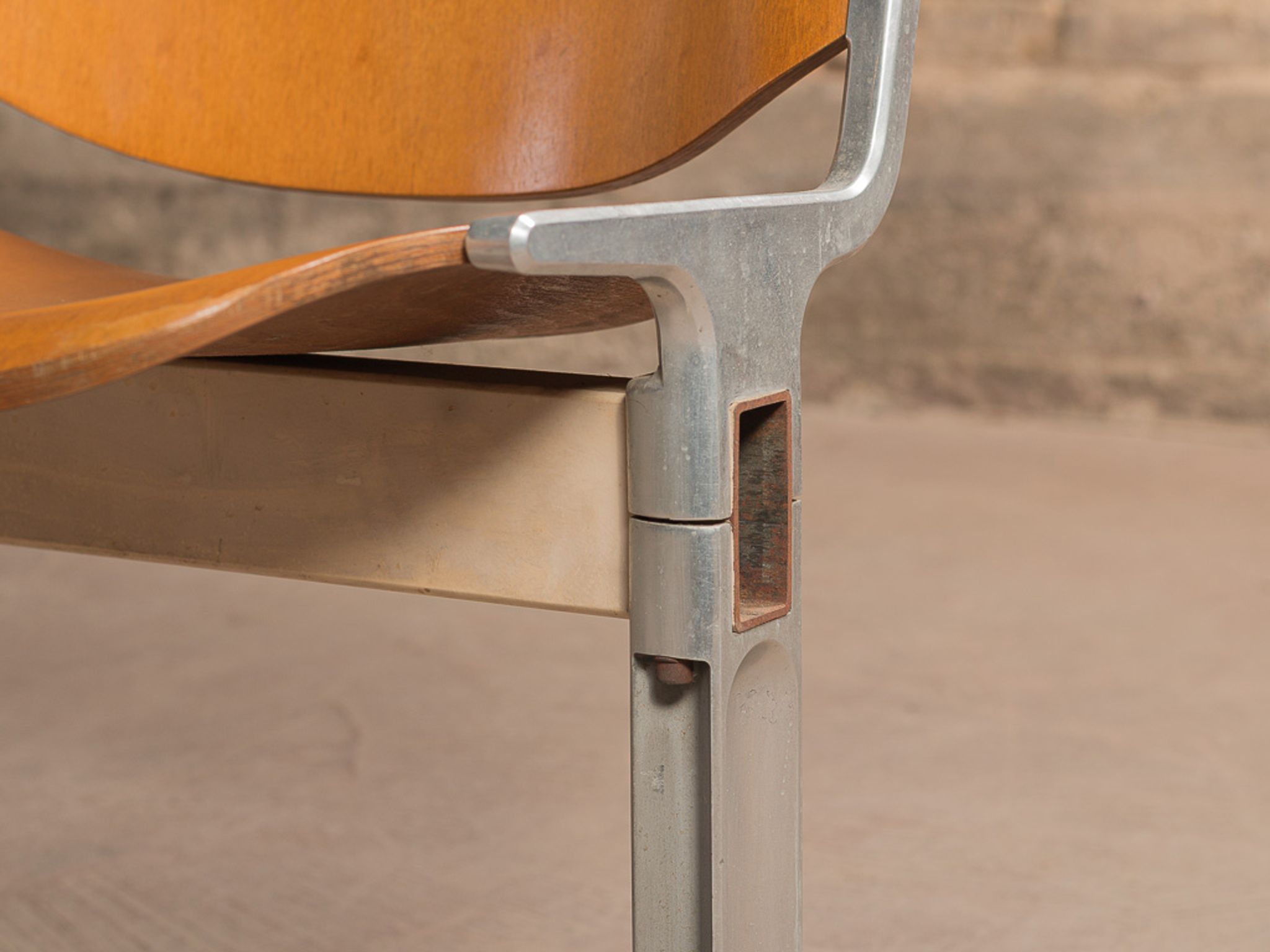 Waiting room bench, with 2 seats and a shelf, signed Castelli