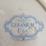 Plat geranium Saarguemines Terre de fer