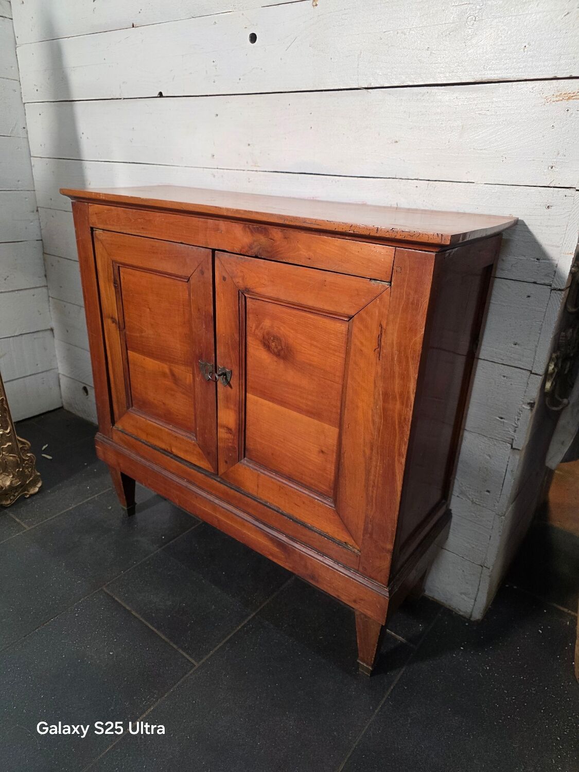 Low buffet in solid cherry wood from the 19th century (shallow)