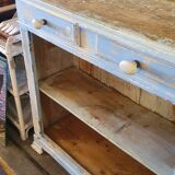 Buffet without pretty door patina