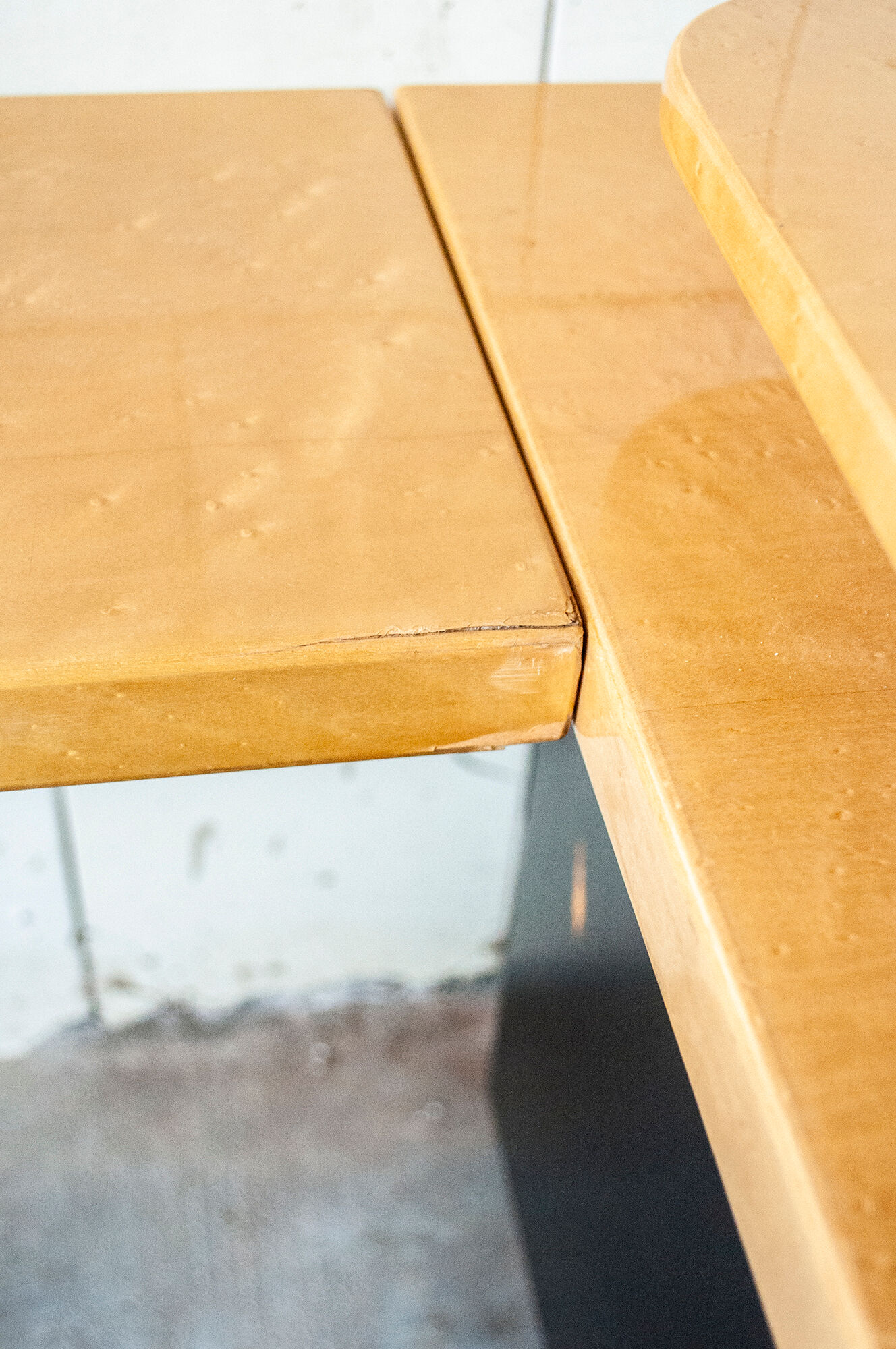 Pair of bedside tables by Giovanni Offredi for Saporiti Italia 1970s