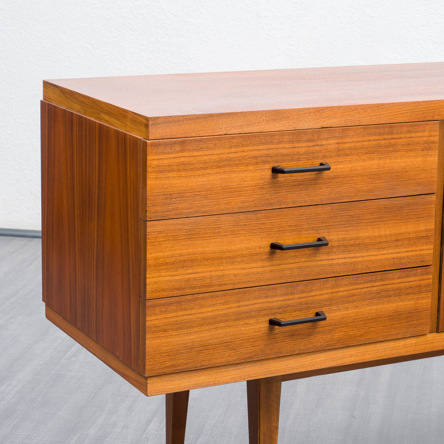 Vintage 60s enfilade. walnut, 141cm