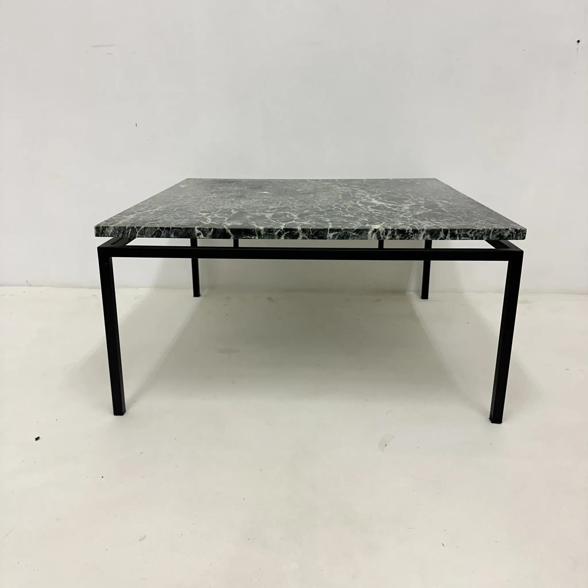 Table basse en marbre vert de style mid-century moderne, années 1970