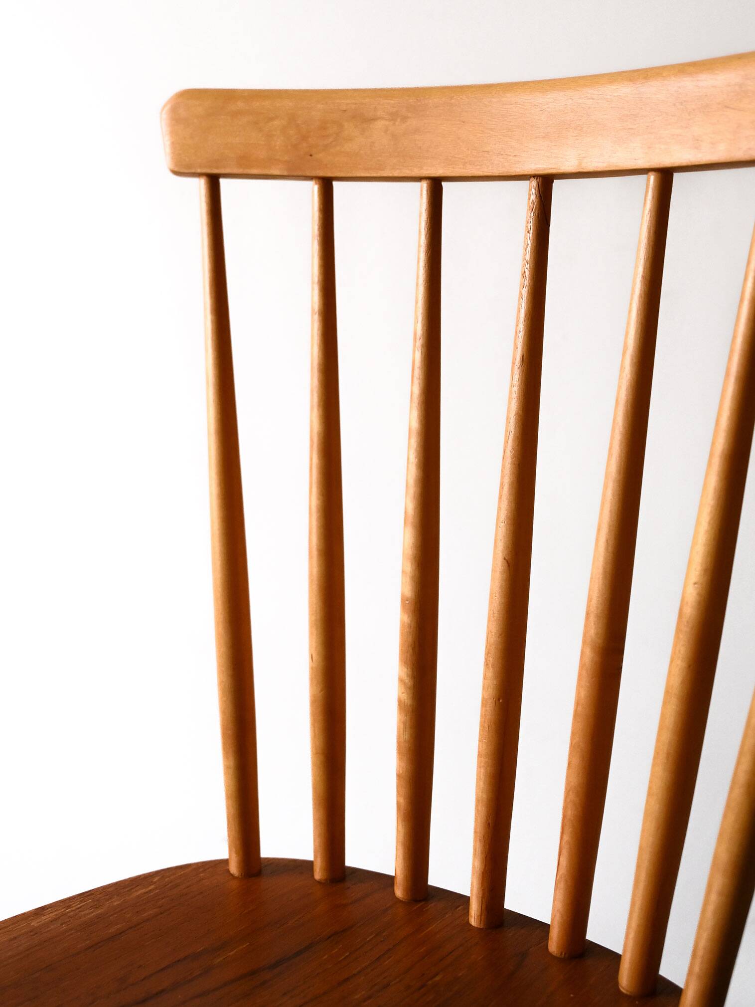 Paire de chaises Pinstolar scandinaves vintage