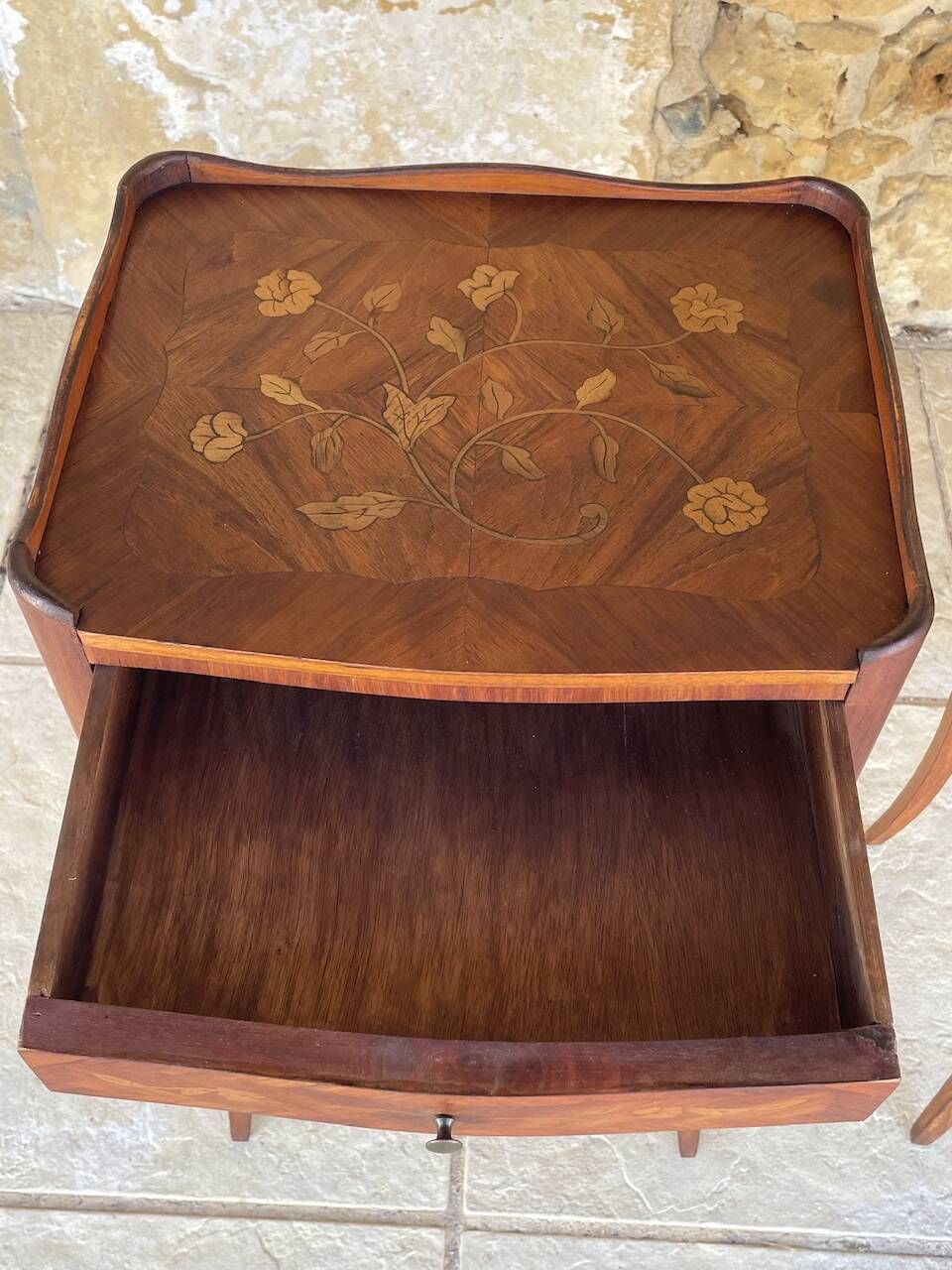 Paire de chevets , Style Louis XV en Palissandre