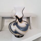 Pichet en opaline des années 1970