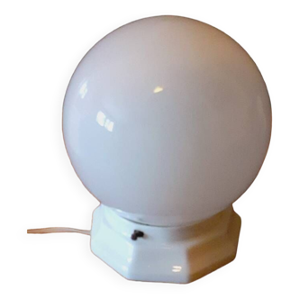 Lampe année 30 en porcelaine et opaline