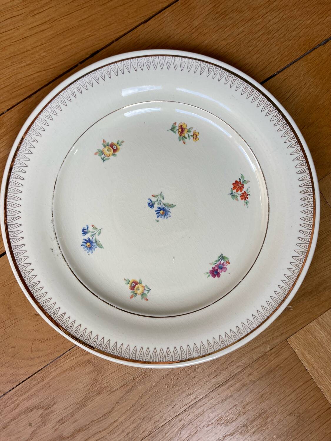 Ceranord St Amand flower dessert plates