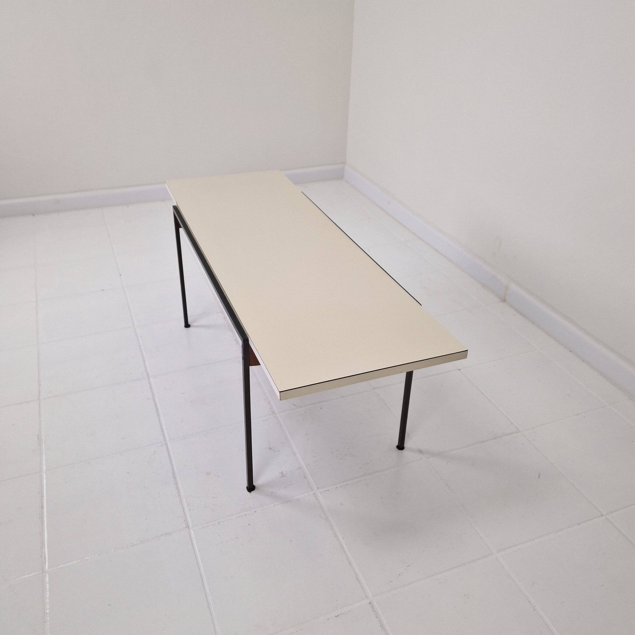 Table basse par Hein Salomonson pour AP Originals, 1960