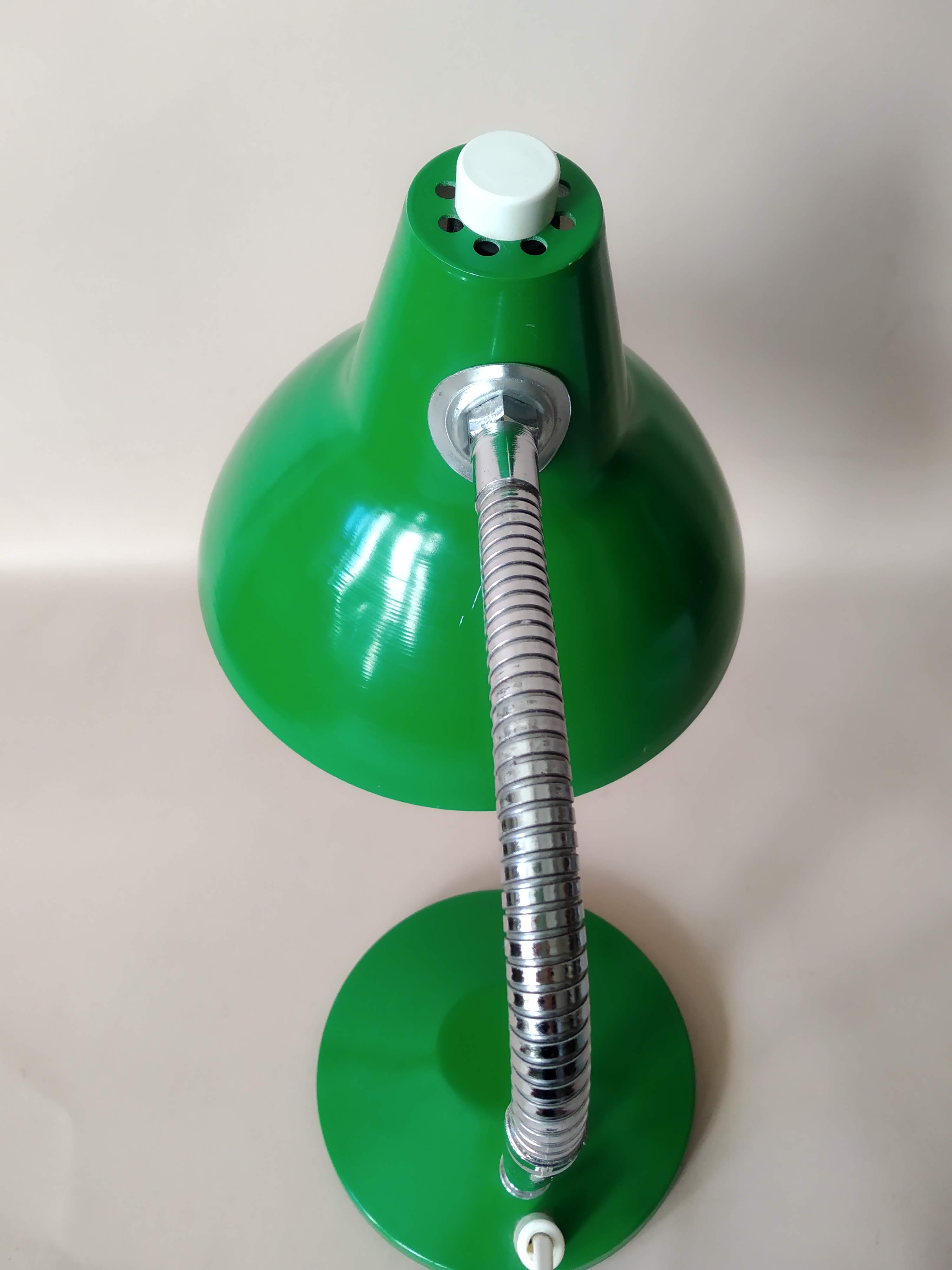 Vintage flexible desk lamp