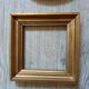 Set of 3 round frames and golden square